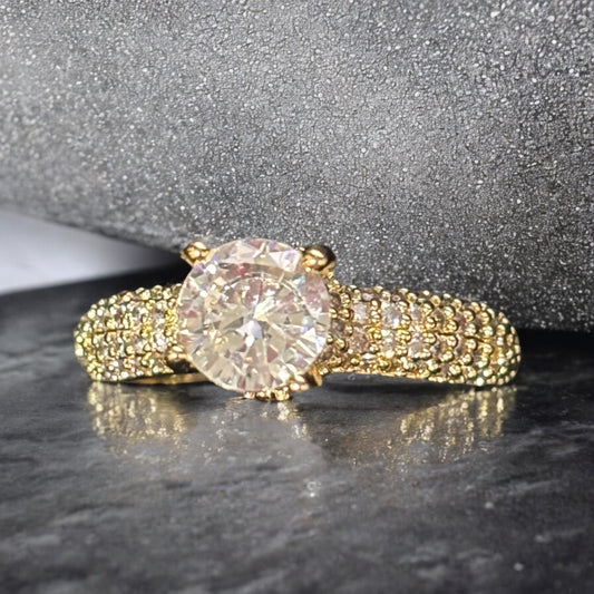 Anillo solitario Lucía