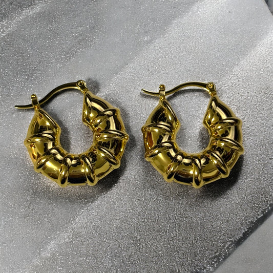 Arete arracada Aracely dorado