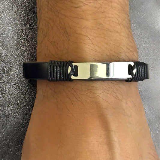 Pulsera caballero Titán negro/plateado