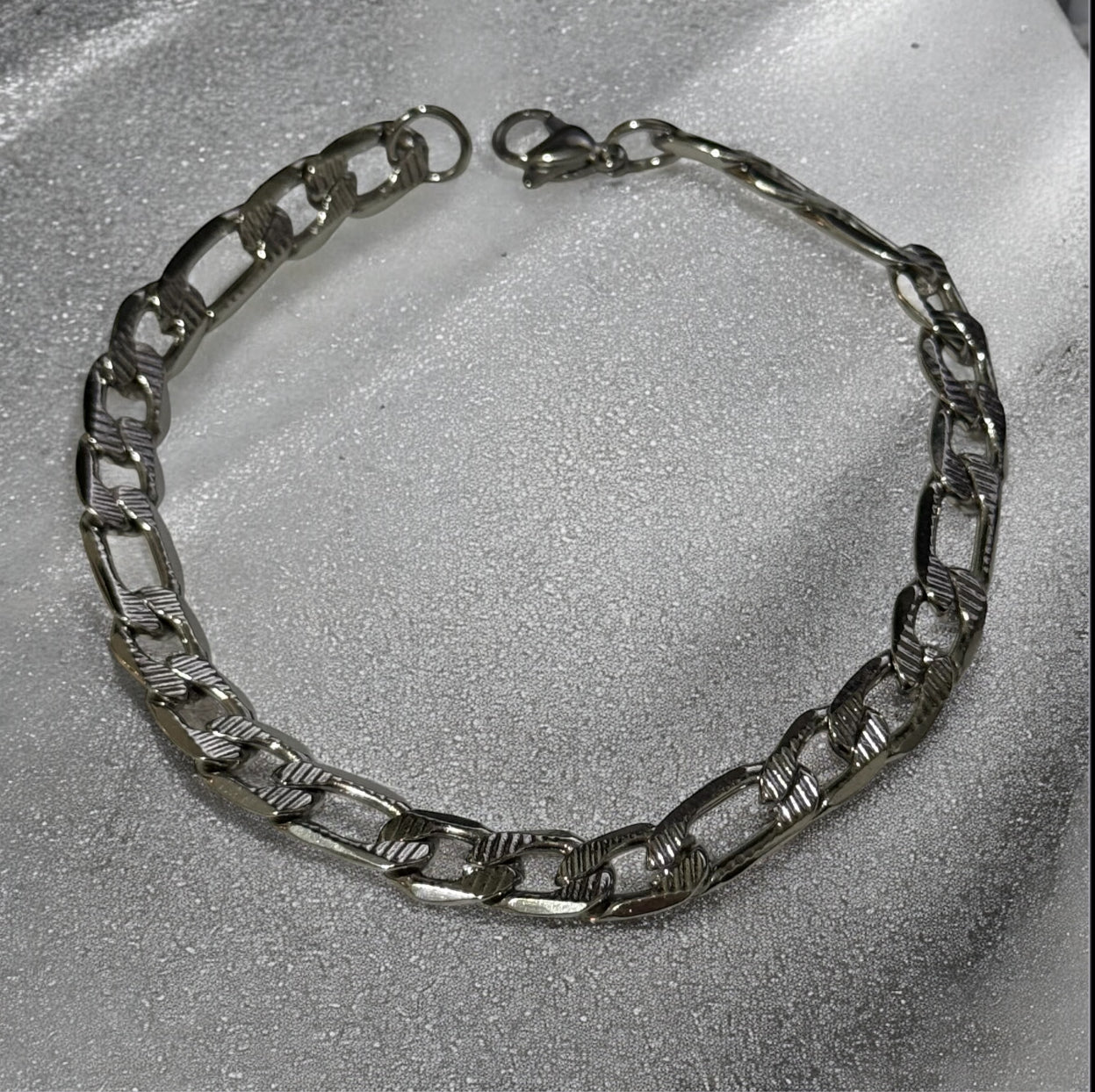 Pulsera caballero Invictus