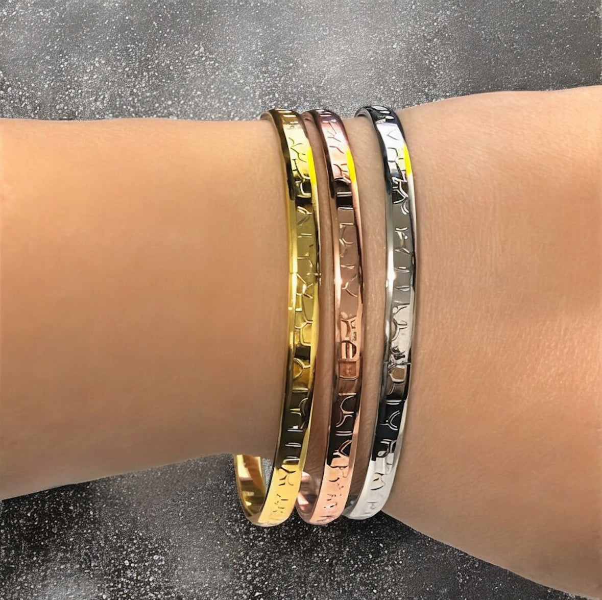 Pulseras Trinity Relieve