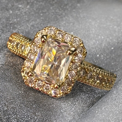 Anillo solitario Victoria