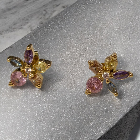 Aretes Camila dorado