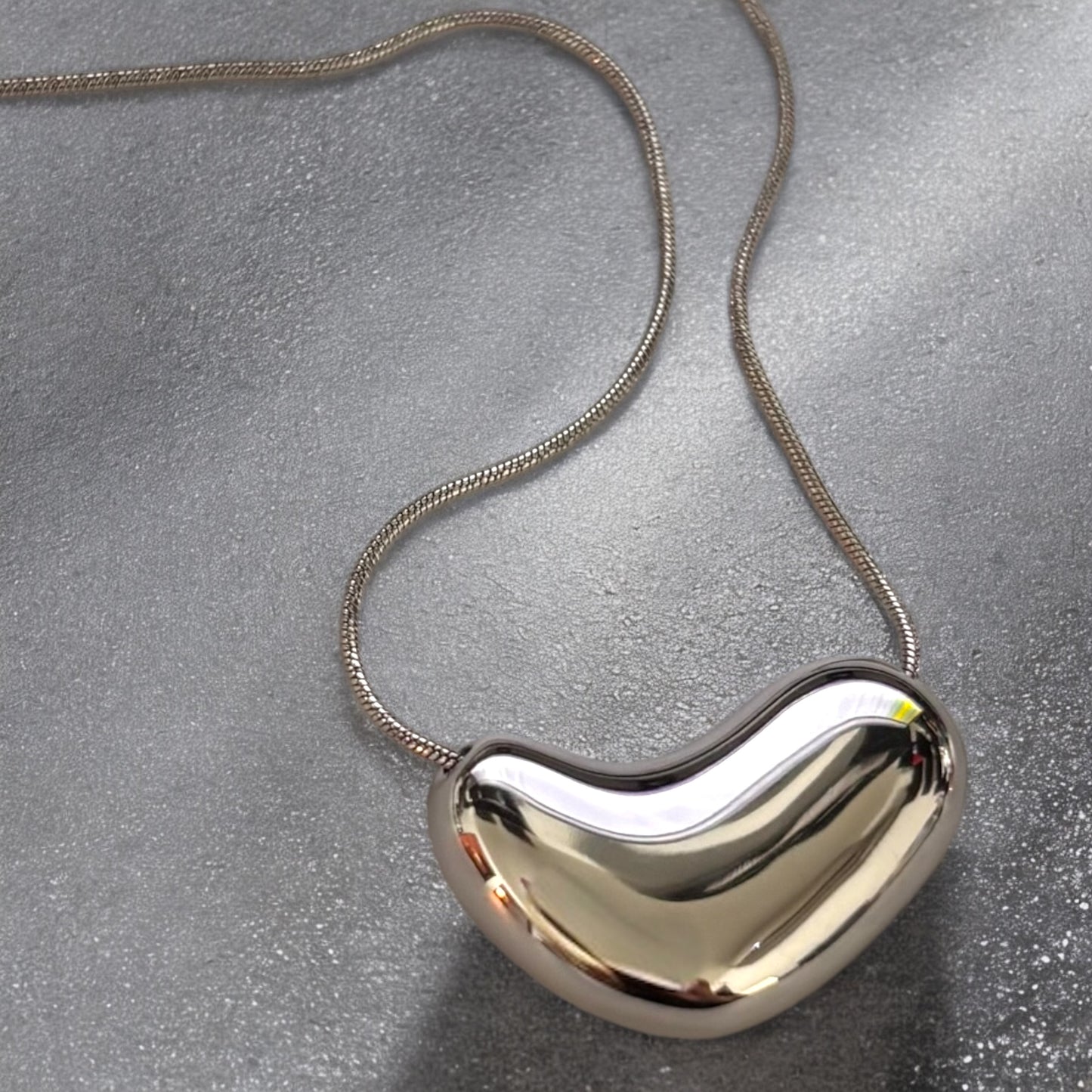 Collar Amore plateado